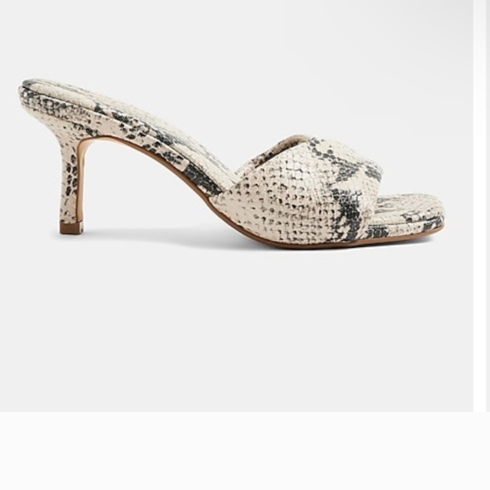 Express Snake Print Square Toe Heeled Sandals – Size 5 – Cream/Black/Gray